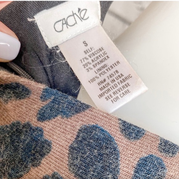 Abstract Cachè Sweater Dress - Picture 6 of 6